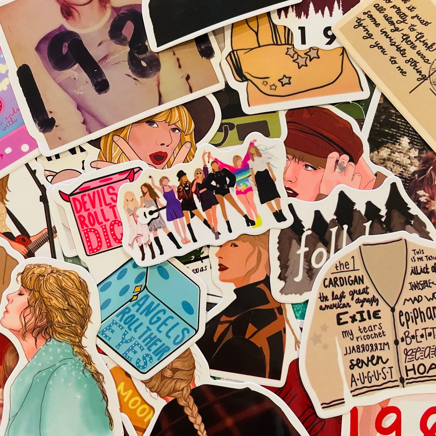 Taylor Water Resistant 6 Random Vinyl Sticker Pack